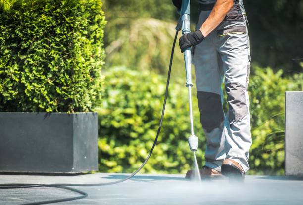 Professional Pressure Washing in Maple Bluff, WI